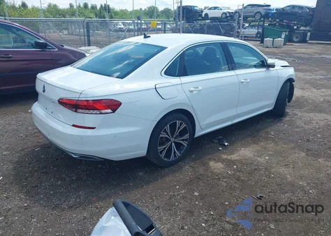 2020 Volkswagen Passat 2.0T Sel z USA, uszkodzony, nr VIN 1VWCA7A37LC023089